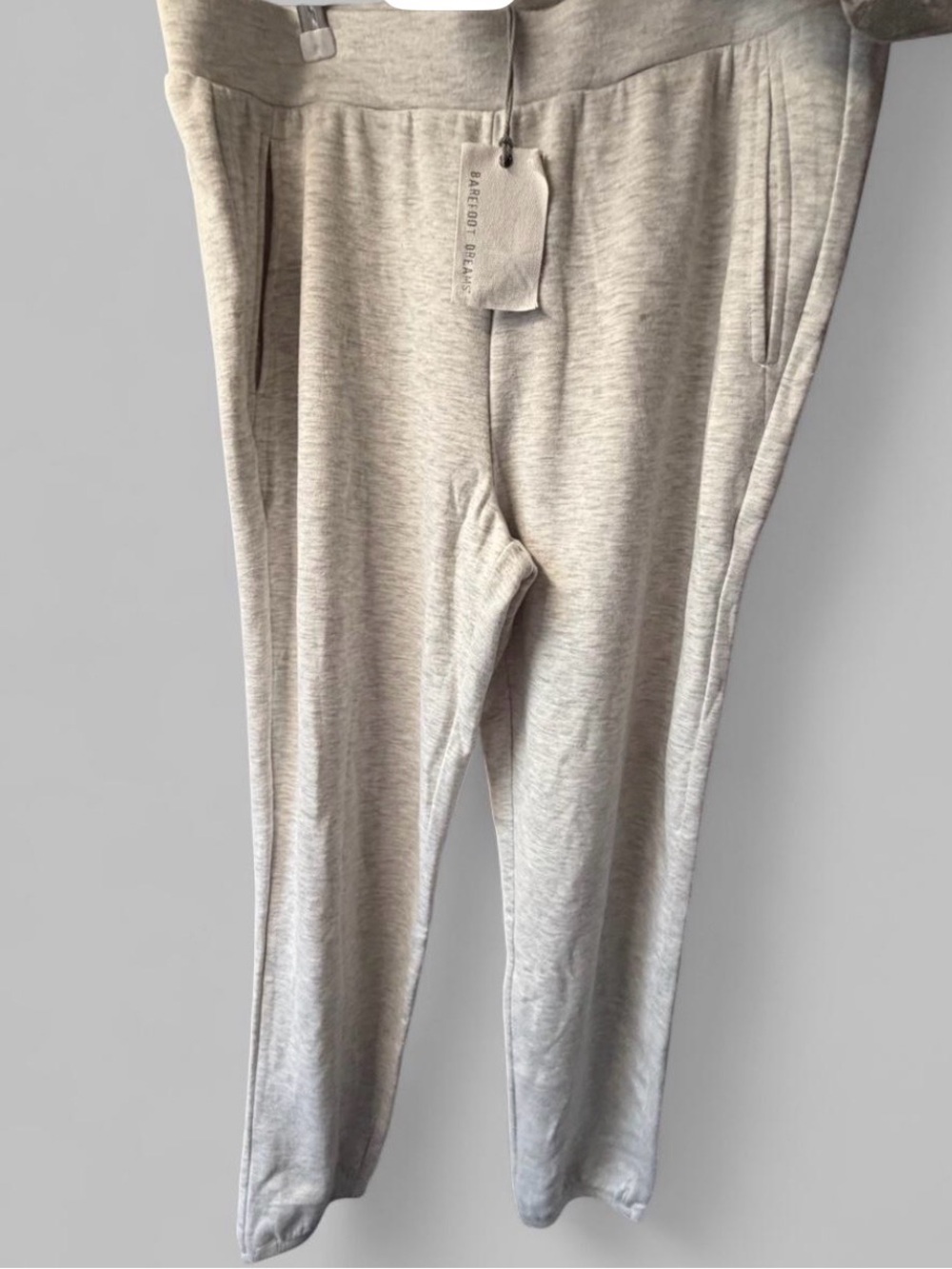NWT- Barefoot Dreams Kids Butter Fleece Joggers - Cream
